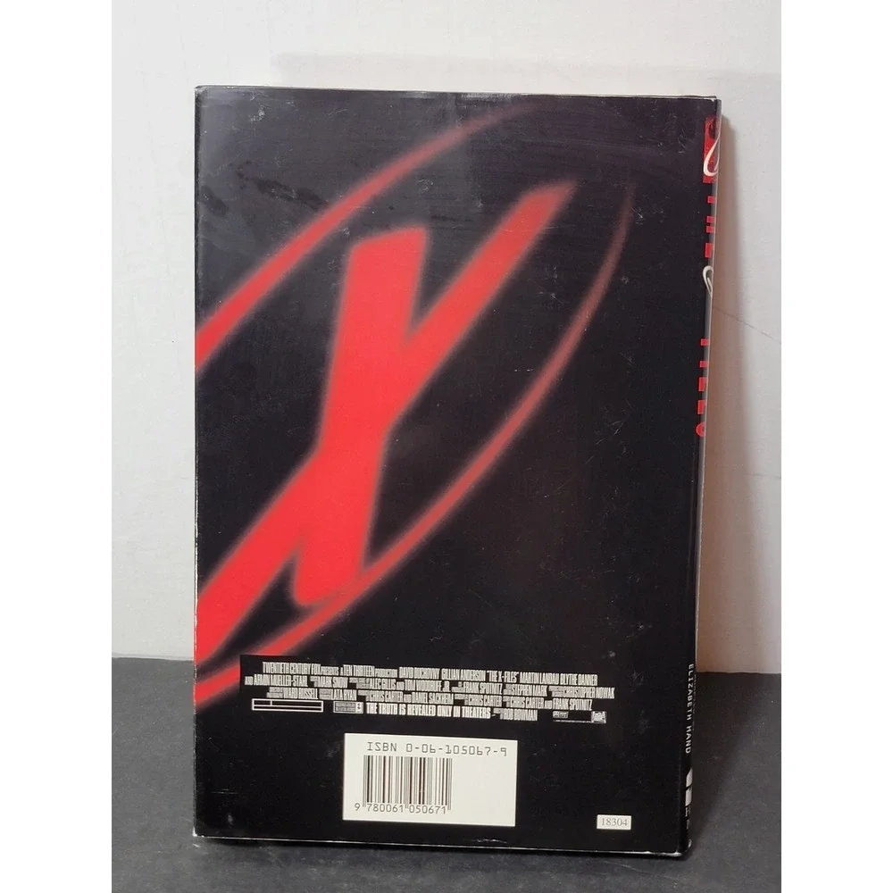 1998‎ The X-Files Fight the Future: Chris Carter, Hardcover Book